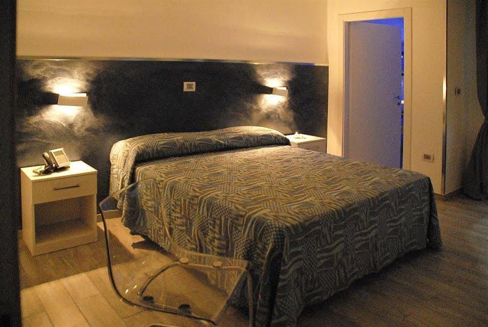 Orlando B&B Posto Rosso エクステリア 写真